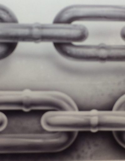 airbrushed chains-detail